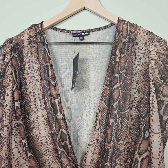 NWT Fashion Nova Snake Your Time Surplice Bodysuit. Brown - Picture 4 of 15